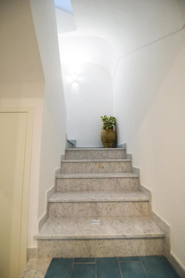 - Antica Residenza Amalfitana *