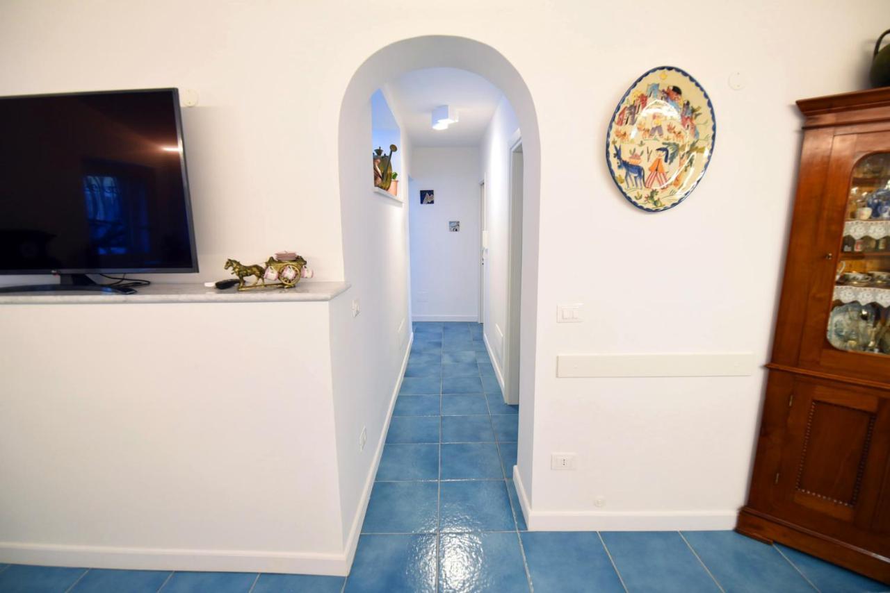 - Antica Residenza Amalfitana *