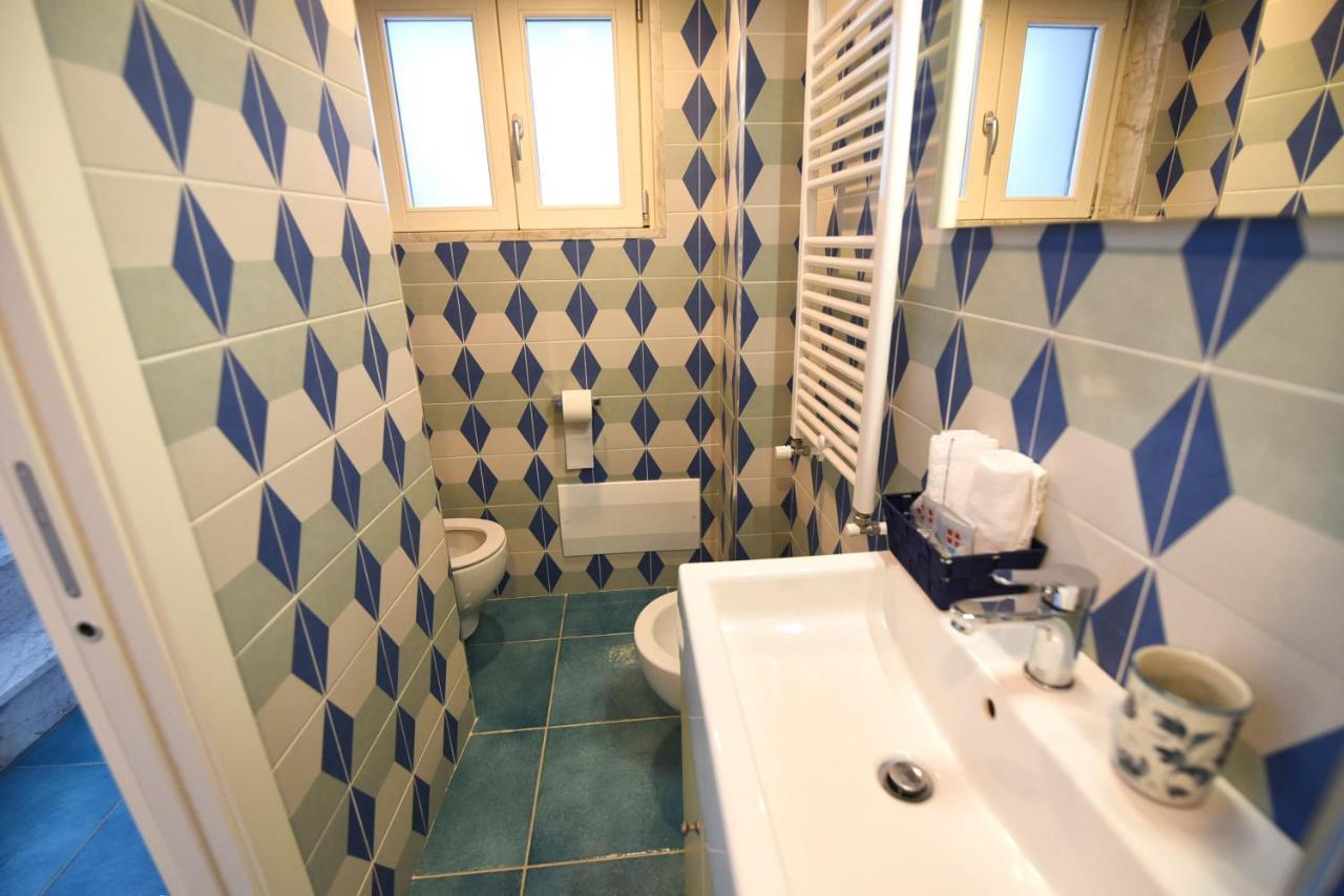 - Antica Residenza Amalfitana *